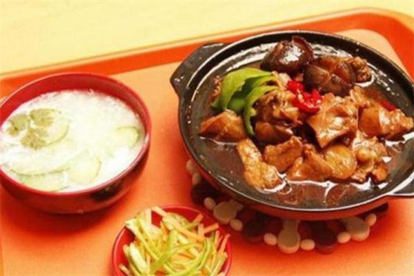 黃燜雞銅牌
