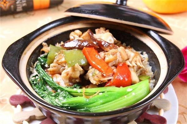 小紀(jì)元煲仔飯加盟