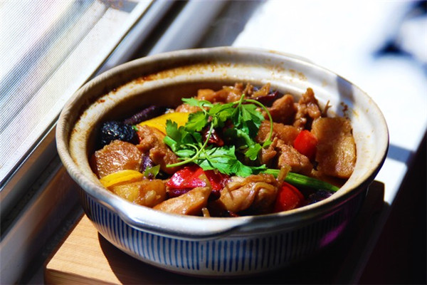德味圓黃燜雞米飯