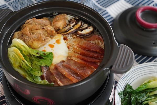 小紀(jì)元煲仔飯加盟