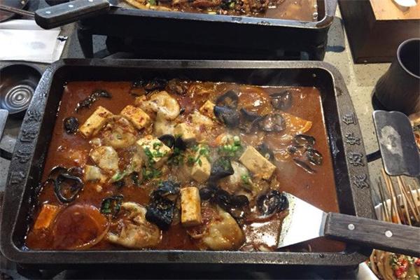 炙灼爐魚(yú)店