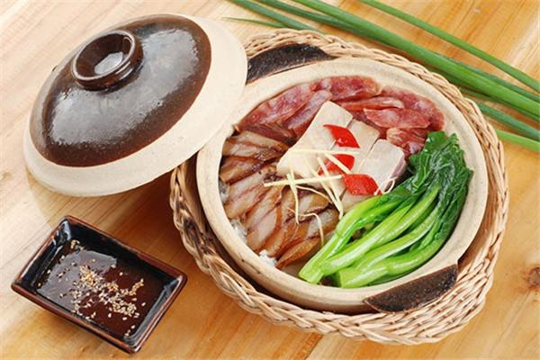曉食煲仔飯