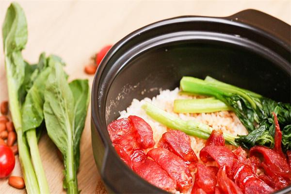 齊濟煲仔飯加盟