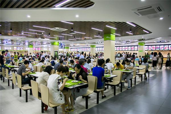 愛培克煲仔飯加盟