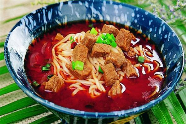 春麗牛肉面加盟