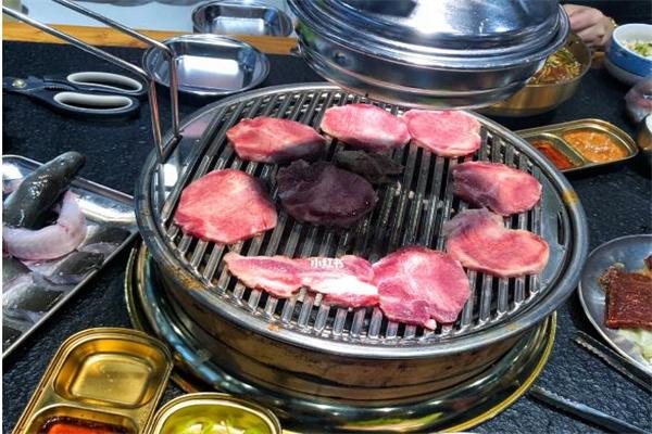烤肉季燒烤吧