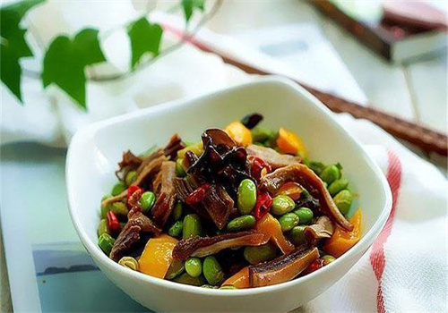 香米家臺(tái)灣鹵肉飯加盟