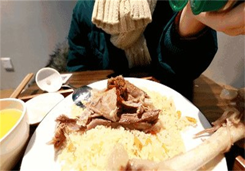 抓飯達人羊腿羊排抓飯加盟
