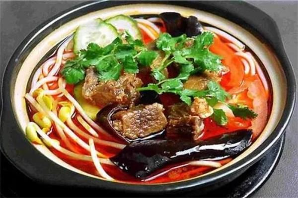 開一家砂鍋店要多少錢？