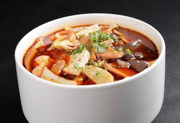 串串很忙麻辣燙加盟