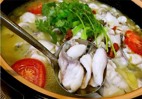 貝哥魚(yú)妹花甲爆魚(yú)