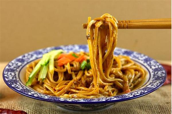 常桂花熱干面