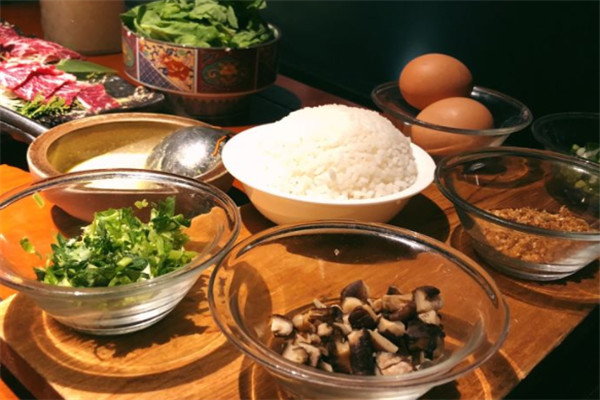 小紅袍香港私房火鍋料理