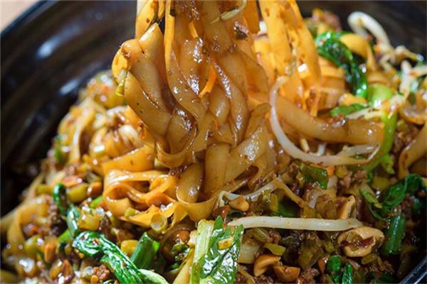 何廚道味炸醬面