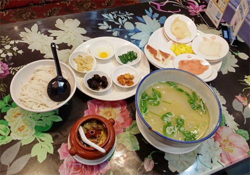 鄭志龍?jiān)颇线^橋米線加盟