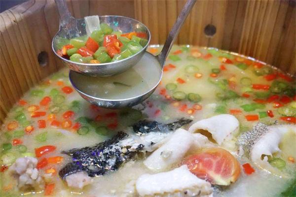 九孔魚(yú)火鍋店