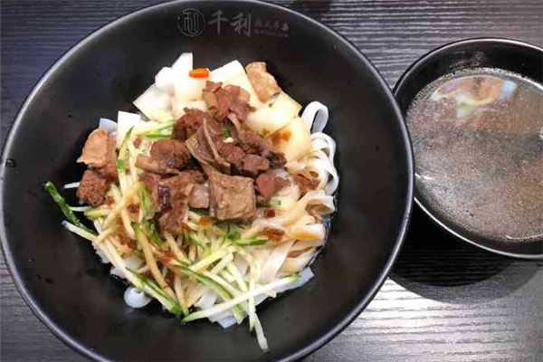 千利港式牛雜加盟