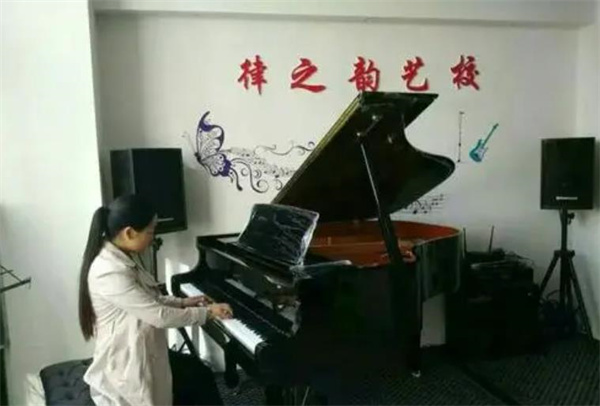 律韻音樂教育費(fèi)多少錢?