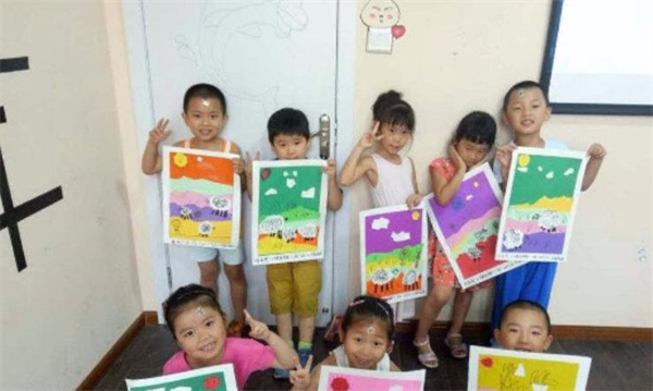 啟笛幼兒美術(shù)