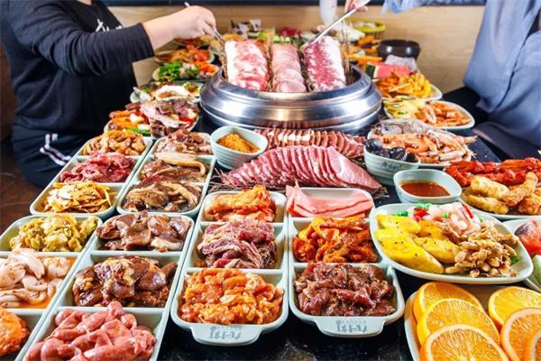 九寸釘自助烤肉加盟