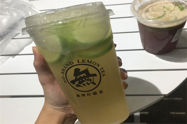 無(wú)牌檸檬茶