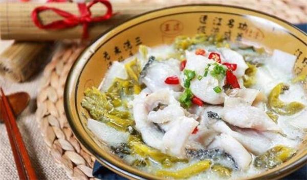 二乖酸菜魚米飯