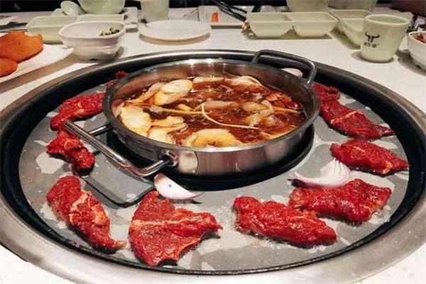 潮牛道潮汕牛肉火鍋