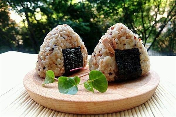 米悅飯團(tuán)加盟