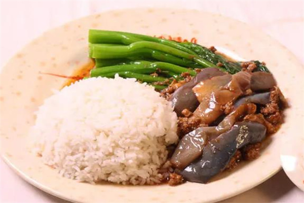 御來(lái)順蓋碼飯費(fèi)多少錢(qián)？