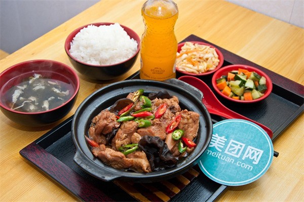 友一家雞米飯加盟