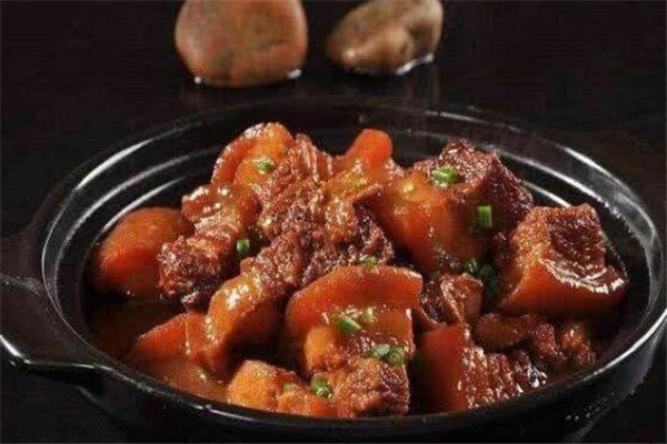 老媽燉肉加盟