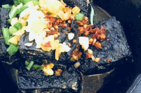 黑白電視臭豆腐多少錢?