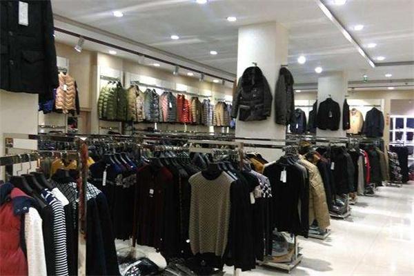 萬客來服裝超市