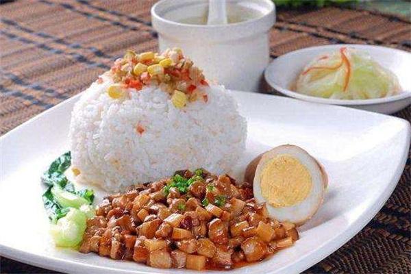 阿耕師臺灣鹵肉飯快餐