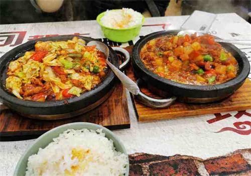 錢小匠爆汁牛肉飯加盟
