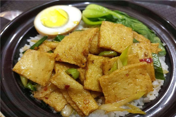 鍋大媽米飯簡(jiǎn)餐加盟