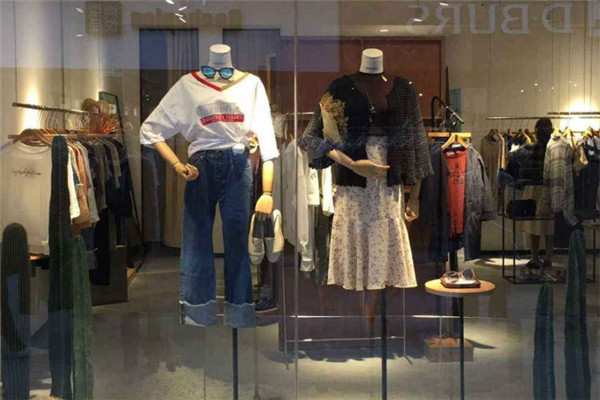 茜蔚服飾加盟