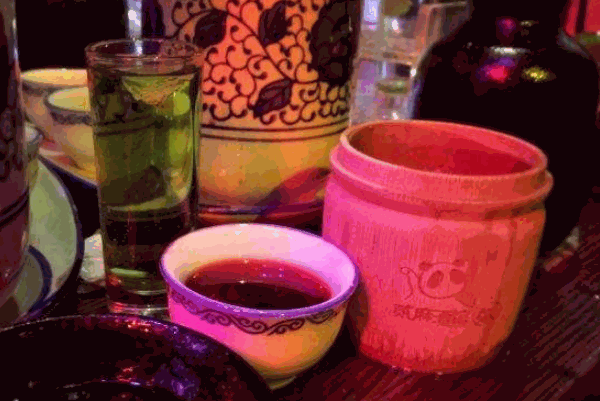 二麻子酒館多少錢?電話?