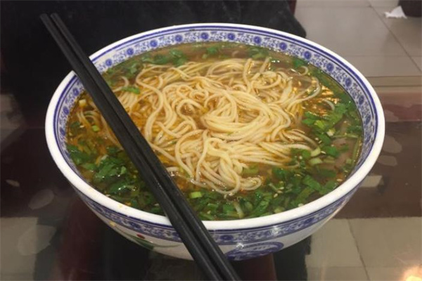 祖父家大碗牛肉面