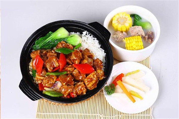 新客來(lái)大食堂加盟