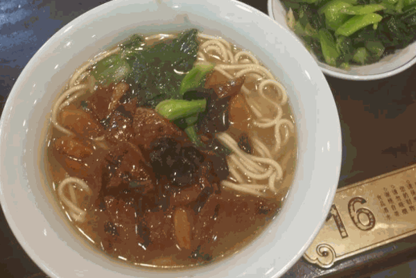 杭州奎元館面館費(fèi)多少錢?門檻低,開店輕松