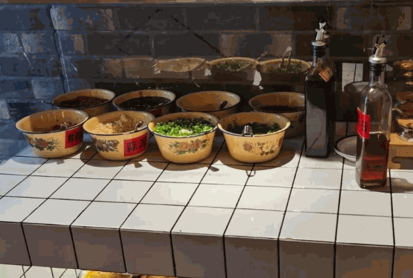 官窯串串