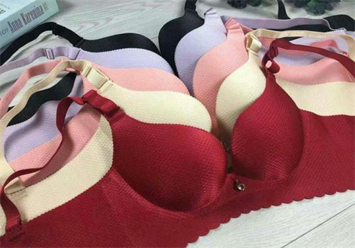 迪夢(mèng)蝶內(nèi)衣加盟