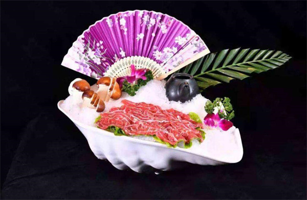 牛筋米撈火鍋