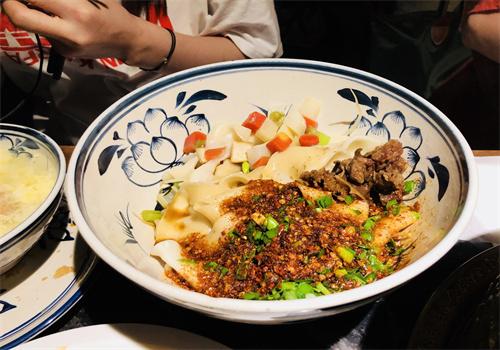 大碗寬面加盟