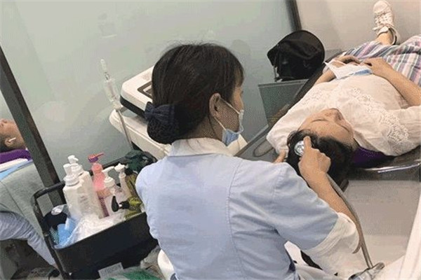 大麥植發(fā)醫(yī)院