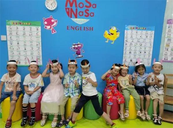 愛美語國際少兒英語