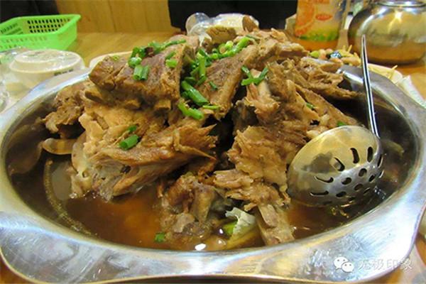 閆碩秘制大骨頭加盟