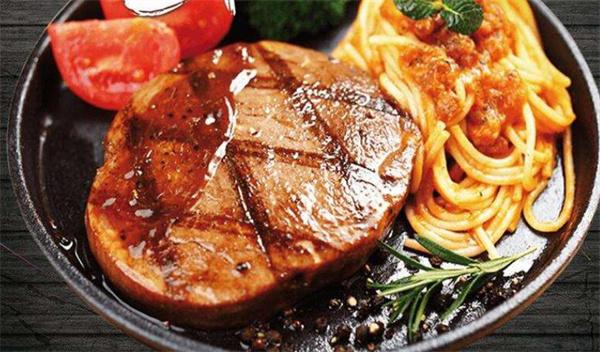 時(shí)尚小牛排西餐費(fèi)多少錢(qián)？