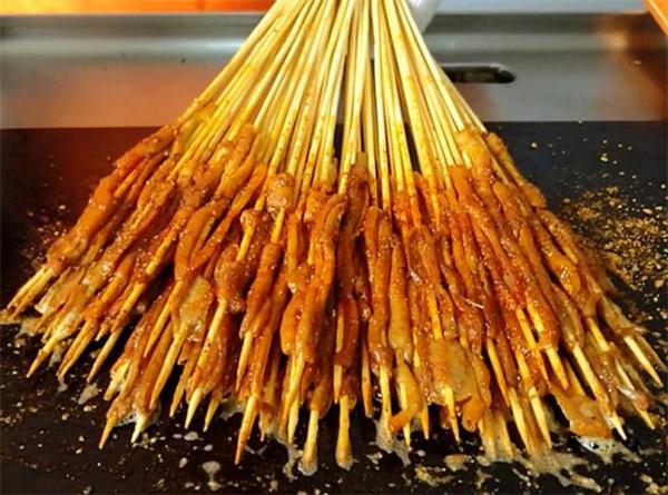 鐵板鴨腸串